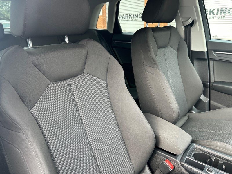 2020 (69) AUDI Q3 35 TDI Quattro Sport 5dr 5718140