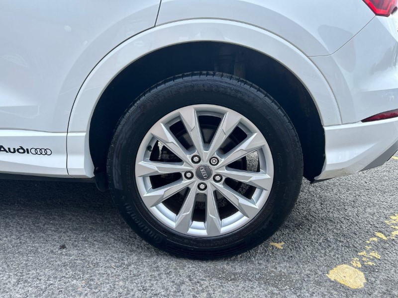 2020 (69) AUDI Q3 35 TDI Quattro Sport 5dr 5718128