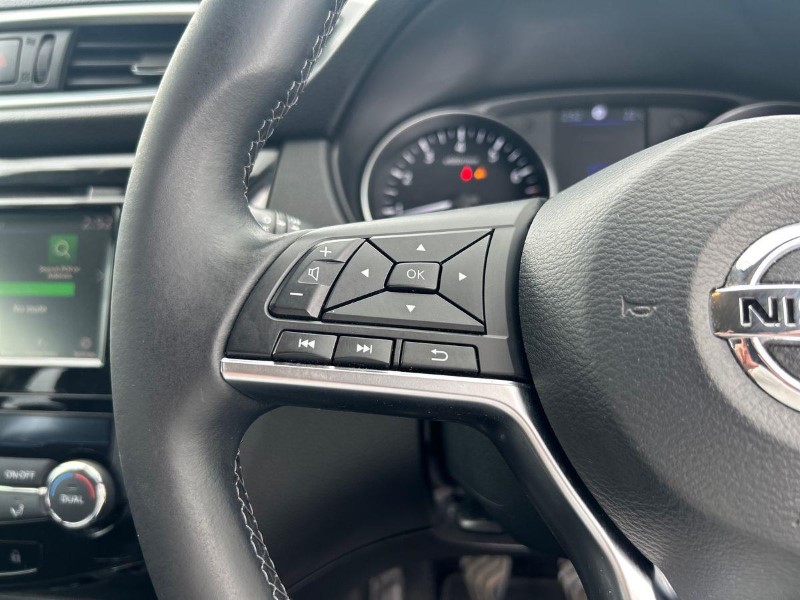 2021 (70) NISSAN QASHQAI 1.3 DiG-T Acenta Premium 5dr 5716348