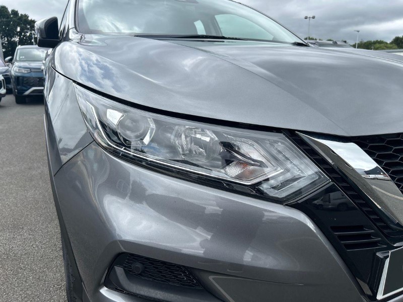 2021 (70) NISSAN QASHQAI 1.3 DiG-T Acenta Premium 5dr 5716330