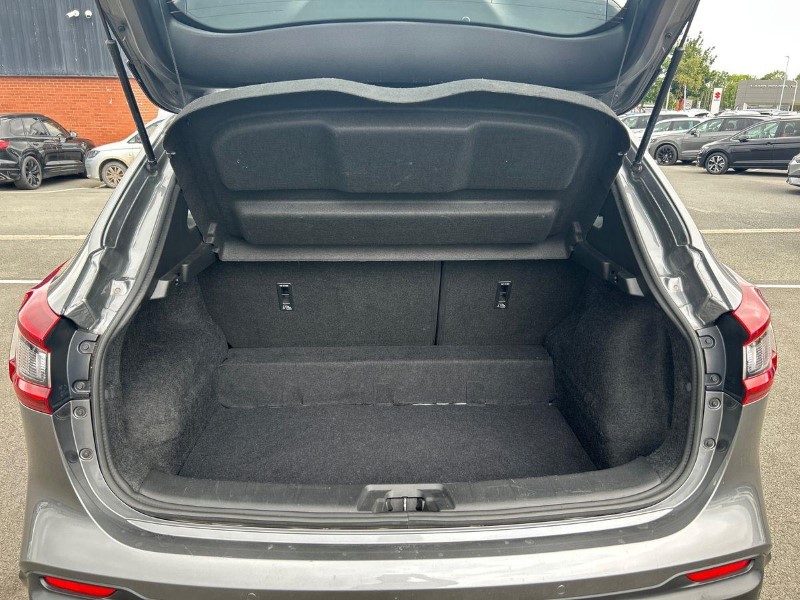 2021 (70) NISSAN QASHQAI 1.3 DiG-T Acenta Premium 5dr 5716328