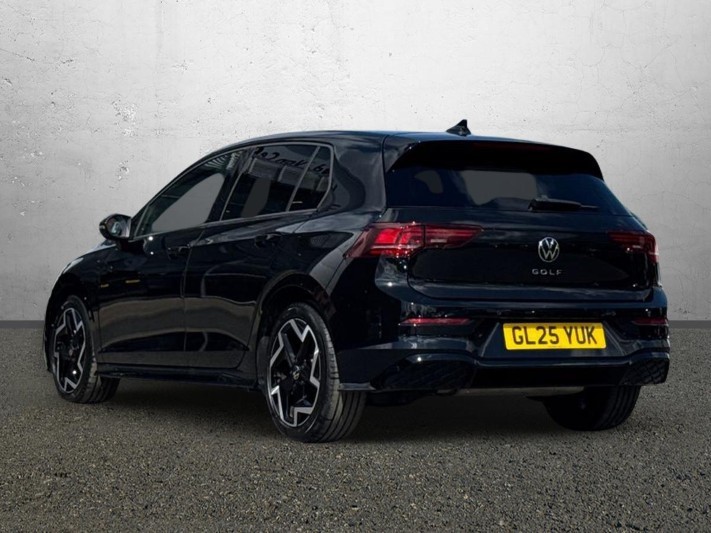 2025 (25) VOLKSWAGEN GOLF 1.5 TSI 150 R-Line 5dr 5736128