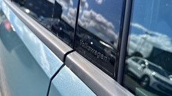 2025 (75) VOLKSWAGEN T-ROC 1.5 TSI R-Line 5dr DSG 5701291