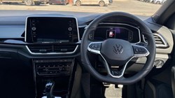 2025 (75) VOLKSWAGEN T-ROC 1.5 TSI R-Line 5dr DSG 5701262