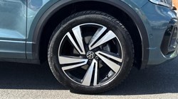 2025 (75) VOLKSWAGEN T-ROC 1.5 TSI R-Line 5dr DSG 5701243