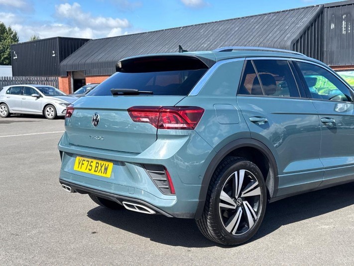2025 (75) VOLKSWAGEN T-ROC 1.5 TSI R-Line 5dr DSG 5701284