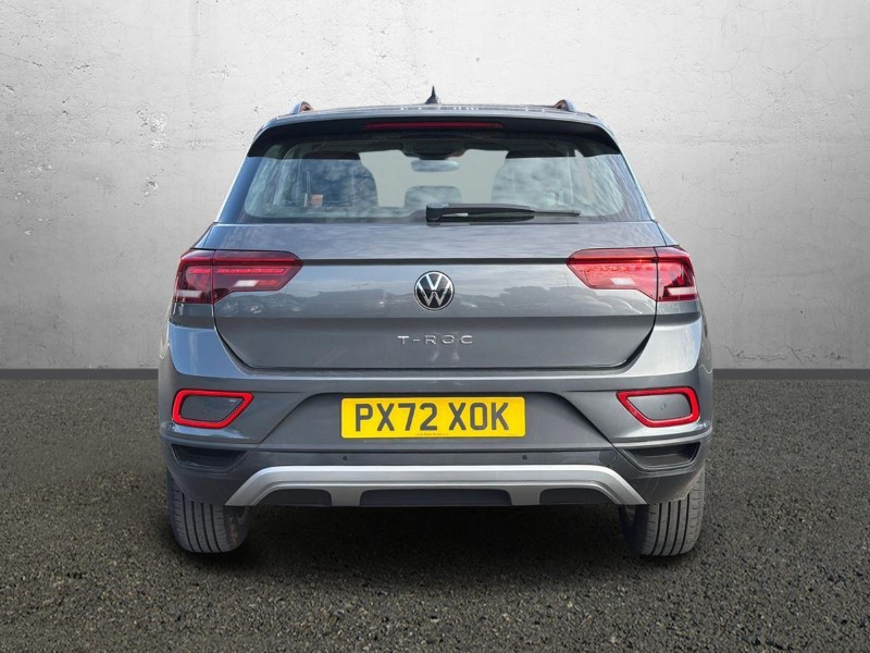 2022 (72) VOLKSWAGEN T-ROC 1.0 TSI Life 5dr 5710316
