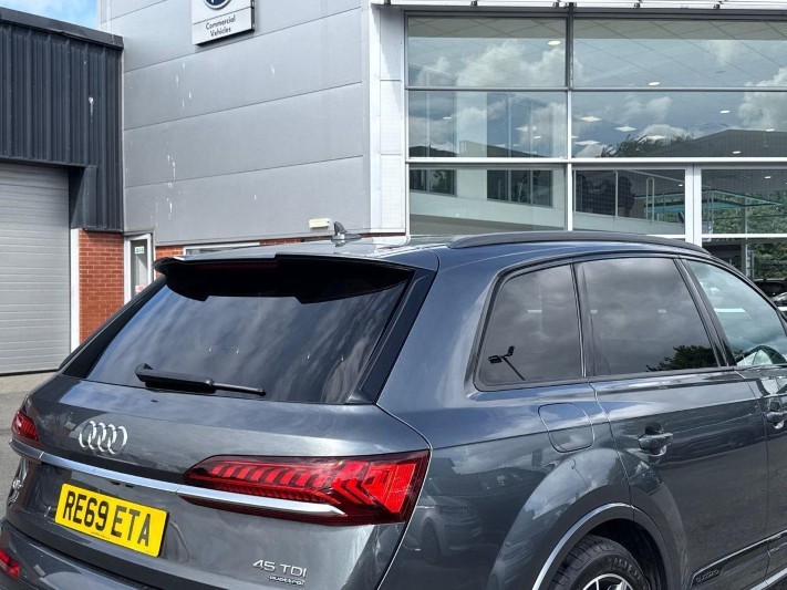 2020 (69) AUDI Q7 45 TDI Quattro Black Edition 5dr Tiptronic 5701961