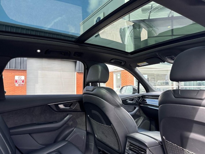 2020 (69) AUDI Q7 45 TDI Quattro Black Edition 5dr Tiptronic 5701933