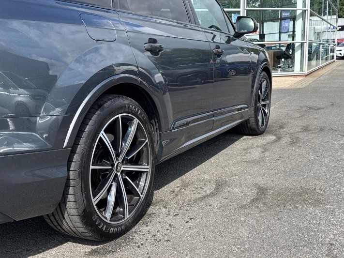 2020 (69) AUDI Q7 45 TDI Quattro Black Edition 5dr Tiptronic 5701962