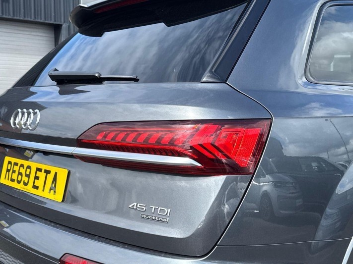 2020 (69) AUDI Q7 45 TDI Quattro Black Edition 5dr Tiptronic 5701966