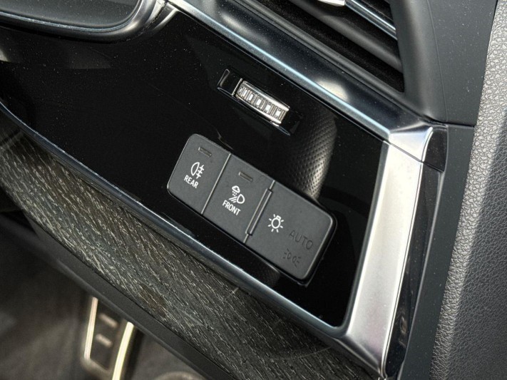 2020 (69) AUDI Q7 45 TDI Quattro Black Edition 5dr Tiptronic 5701981