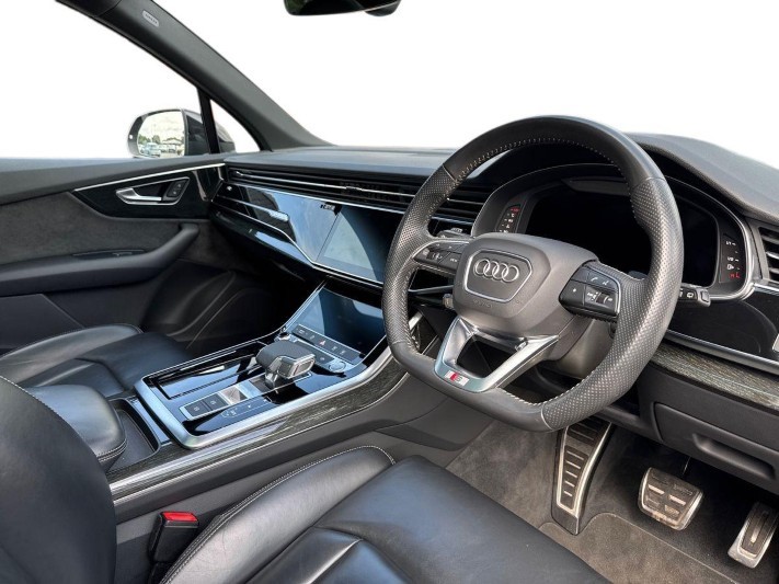 2020 (69) AUDI Q7 45 TDI Quattro Black Edition 5dr Tiptronic 5701927