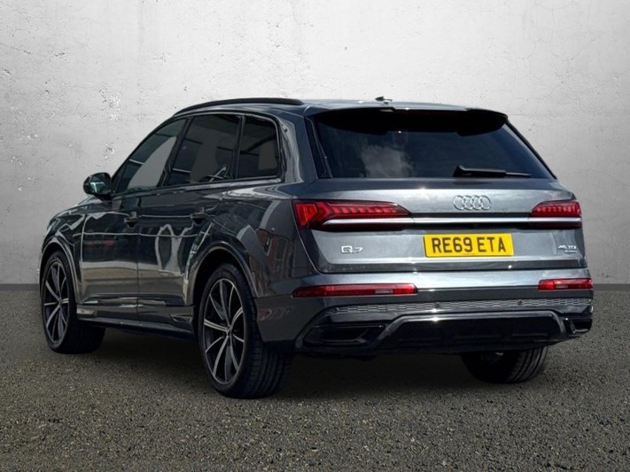 2020 (69) AUDI Q7 45 TDI Quattro Black Edition 5dr Tiptronic 5701924