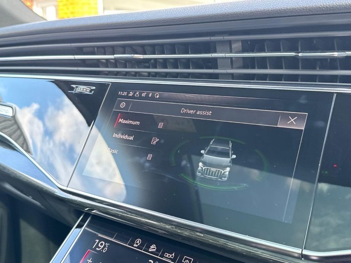 2020 (69) AUDI Q7 45 TDI Quattro Black Edition 5dr Tiptronic 5701984