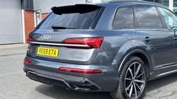 2020 (69) AUDI Q7 45 TDI Quattro Black Edition 5dr Tiptronic 5701967