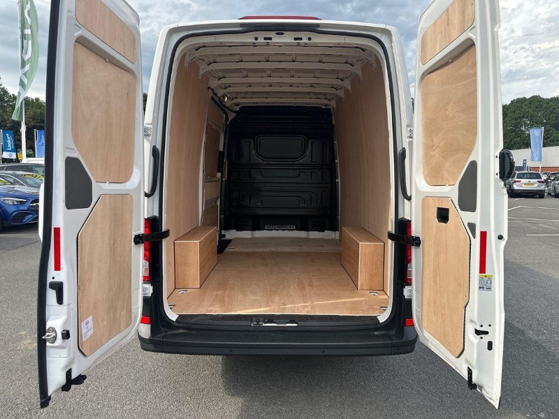 2026 (75) VOLKSWAGEN COMMERCIAL CRAFTER 2.0 TDI 140PS Commerce High Roof Van 5713887
