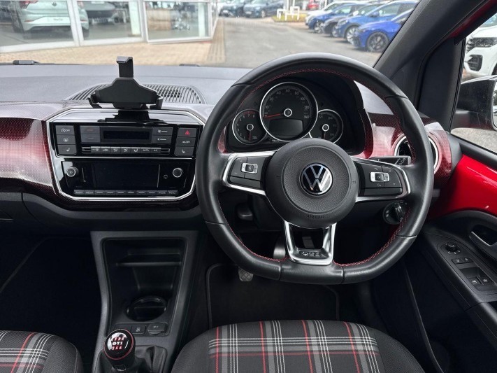 2022 (72) VOLKSWAGEN UP 1.0 115PS Up GTI 3dr 5680401
