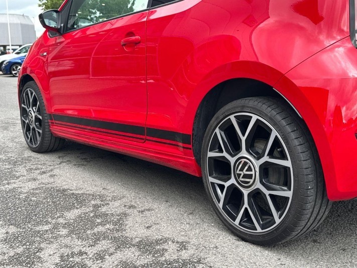 2022 (72) VOLKSWAGEN UP 1.0 115PS Up GTI 3dr 5680418