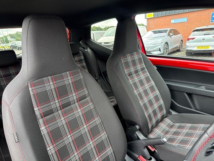 2022 (72) VOLKSWAGEN UP 1.0 115PS Up GTI 3dr 5680389