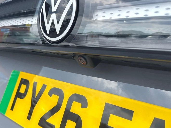 2026 (26) VOLKSWAGEN ID.7 210kW Match Pro Plus 77kWh 5dr Auto 5759363