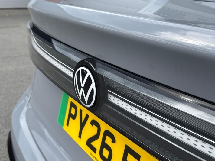2026 (26) VOLKSWAGEN ID.7 210kW Match Pro Plus 77kWh 5dr Auto 5759362