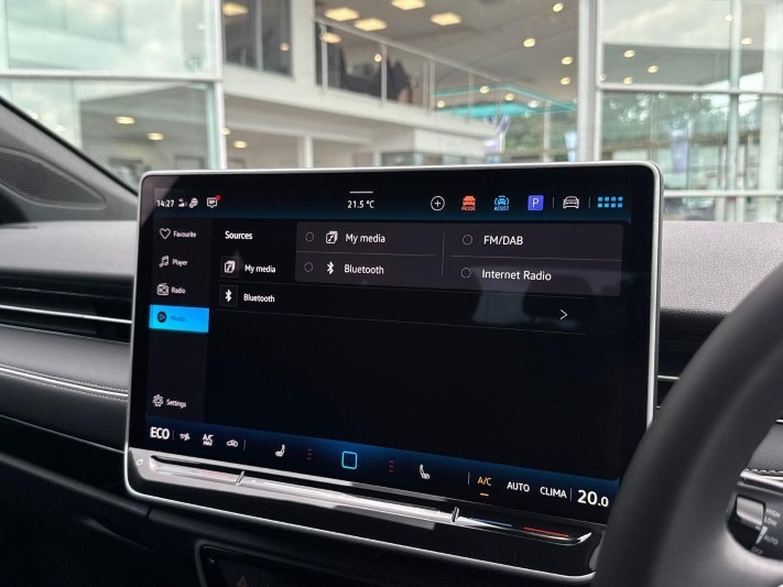 2026 (26) VOLKSWAGEN ID.7 210kW Match Pro Plus 77kWh 5dr Auto 5759384