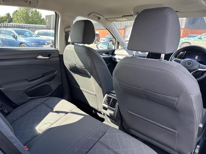2021 (71) VOLKSWAGEN GOLF 1.5 eTSI 150 Life 5dr DSG 5700447