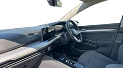 2021 (71) VOLKSWAGEN GOLF 1.5 eTSI 150 Life 5dr DSG 5700393
