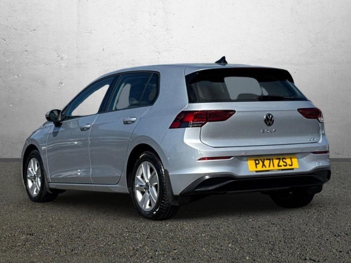 2021 (71) VOLKSWAGEN GOLF 1.5 eTSI 150 Life 5dr DSG 5700394
