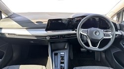 2021 (71) VOLKSWAGEN GOLF 1.5 eTSI 150 Life 5dr DSG 5700402