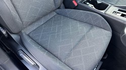 2021 (71) VOLKSWAGEN GOLF 1.5 eTSI 150 Life 5dr DSG 5700409
