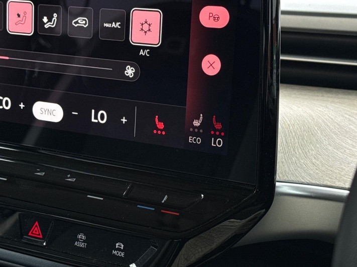 2023 (73) VOLKSWAGEN ID. BUZZ 150kW Style Pro 77kWh 5dr Auto 5862891
