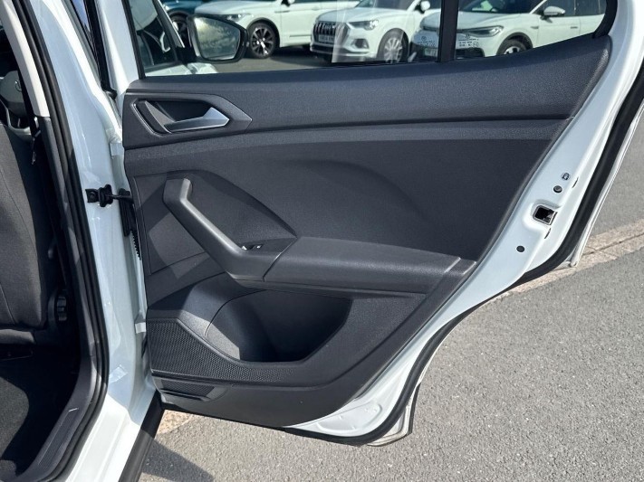 2023 (73) VOLKSWAGEN T-CROSS 1.0 TSI 110 Black Edition 5dr DSG 5703988