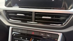 2022 (72) VOLKSWAGEN T-ROC 1.0 TSI Life 5dr 5719379