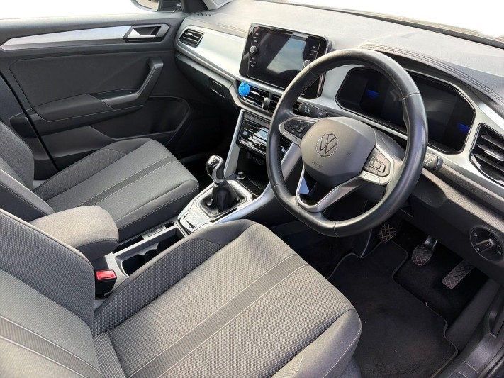 2022 (72) VOLKSWAGEN T-ROC 1.0 TSI Life 5dr 5719361