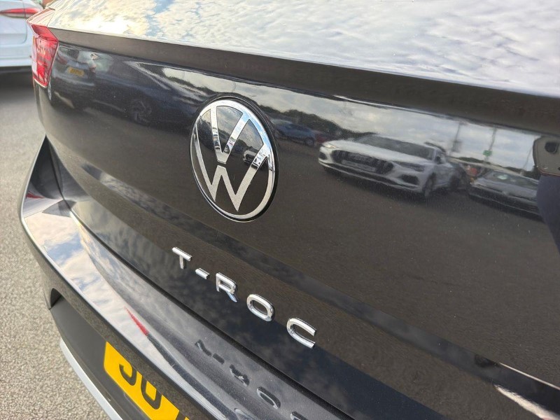 2022 (72) VOLKSWAGEN T-ROC 1.0 TSI Life 5dr 5714212