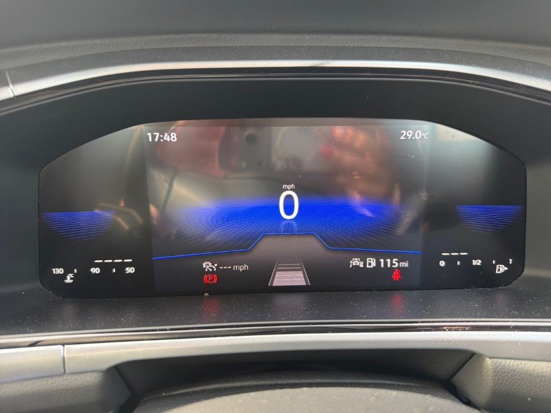 2022 (72) VOLKSWAGEN T-ROC 1.0 TSI Life 5dr 5714227