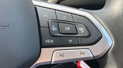 2022 (72) VOLKSWAGEN T-ROC 1.0 TSI Life 5dr 5719375