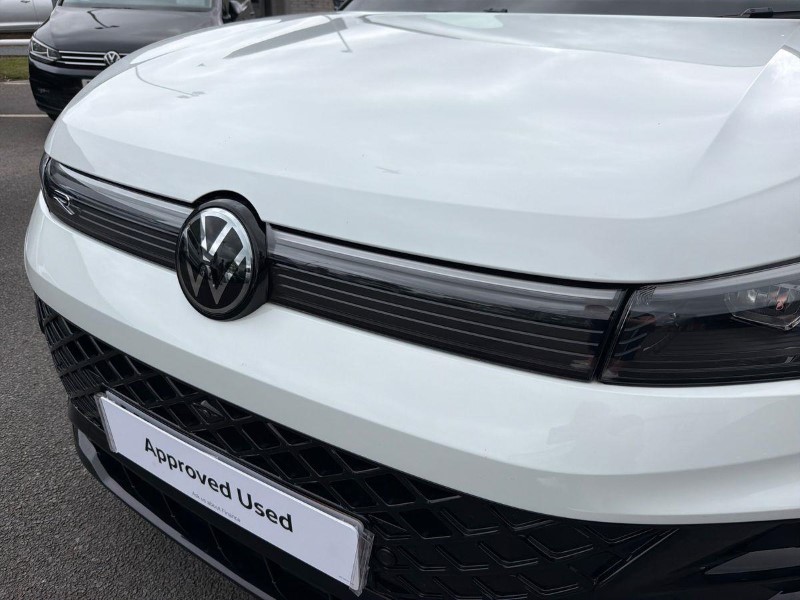 2025 (74) VOLKSWAGEN TIGUAN 2.0 TDI R-Line 5dr DSG 5715990