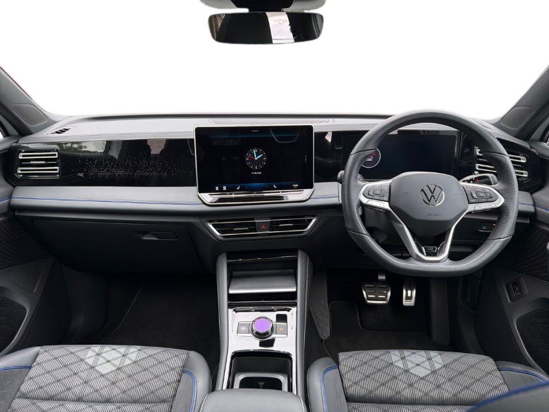 2025 (74) VOLKSWAGEN TIGUAN 2.0 TDI R-Line 5dr DSG 5715970