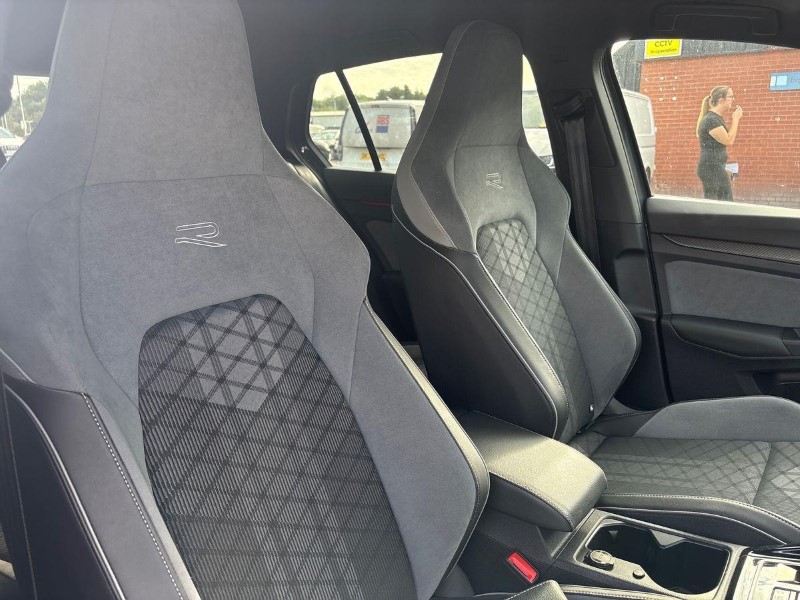 2023 (72) VOLKSWAGEN GOLF 1.5 eTSI 150 R-Line 5dr DSG 5714250