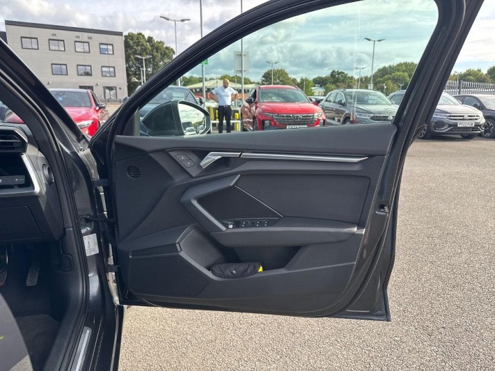 2022 (22) AUDI A3 30 TDI Sport 5dr S Tronic 5700744