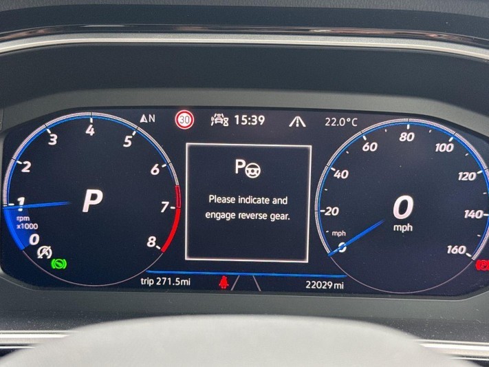 2023 (72) VOLKSWAGEN T-ROC 1.5 TSI R-Line 5dr DSG 5721668