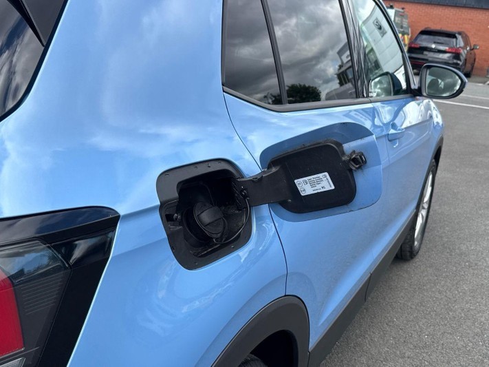 2025 (74) VOLKSWAGEN T-CROSS 1.0 TSI 115 Match 5dr DSG 5700582