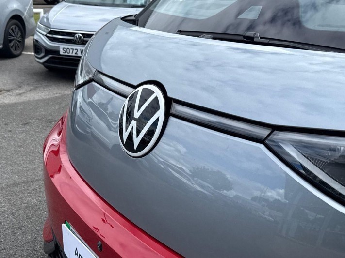 2025 (75) VOLKSWAGEN ID. BUZZ 250kW GTX Pro 86kWh 5dr 4MOTION LWB Auto [7 Seat] 5736424
