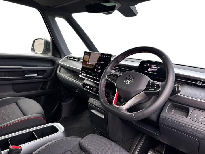2025 (75) VOLKSWAGEN ID. BUZZ 250kW GTX Pro 86kWh 5dr 4MOTION LWB Auto [7 Seat] 5736387