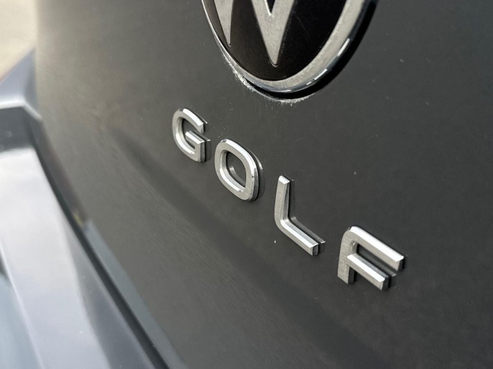 2024 (24) VOLKSWAGEN GOLF 1.5 TSI Life 5dr 5754752