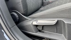 2024 (24) VOLKSWAGEN GOLF 1.5 TSI Life 5dr 5754756