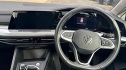 2024 (24) VOLKSWAGEN GOLF 1.5 TSI Life 5dr 5754763